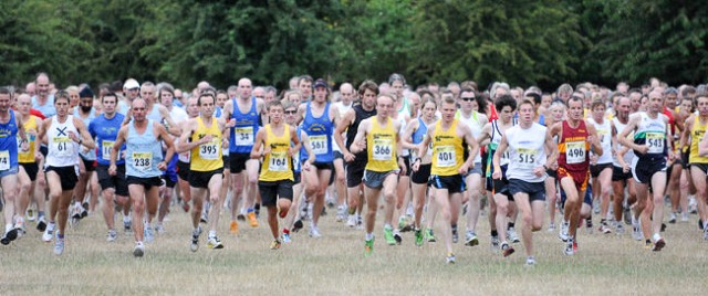 The start of the Wedding Day 7k. Photo: Guy Watson